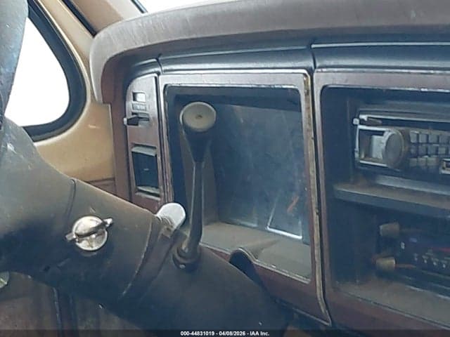 1986 FORD ECONOLINE E350 CUTAWAY VAN 7