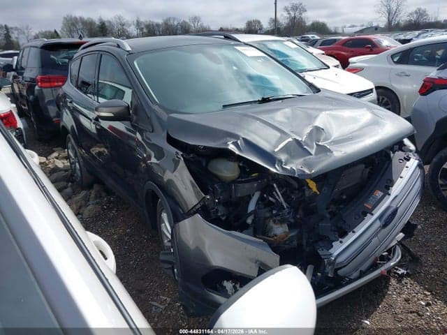 2017 FORD ESCAPE TITANIUM 1