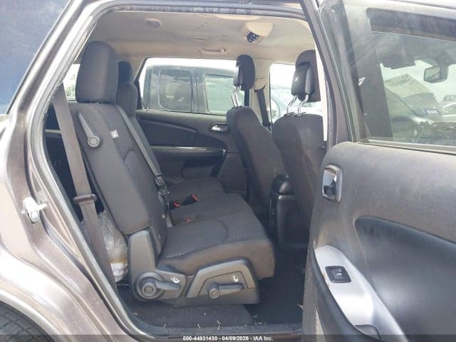 2017 DODGE JOURNEY SE 8