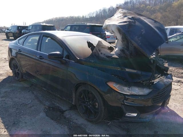 2019 FORD FUSION SE 1