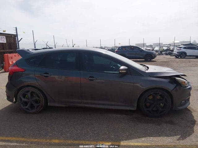 2017 FORD FOCUS ST 13