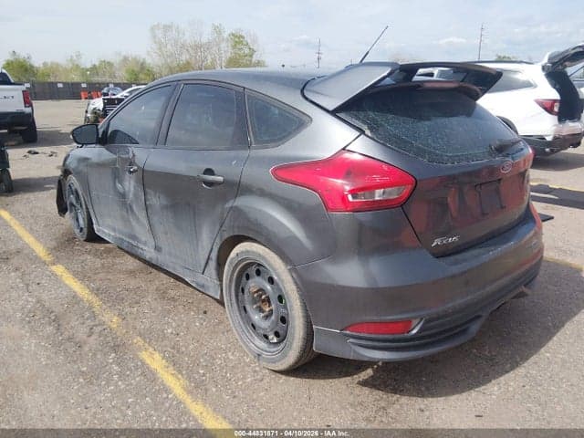 2017 FORD FOCUS ST 3