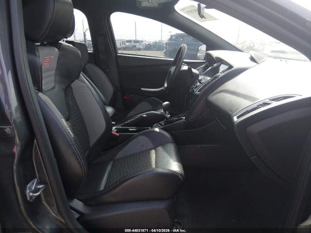 2017 FORD FOCUS ST 5