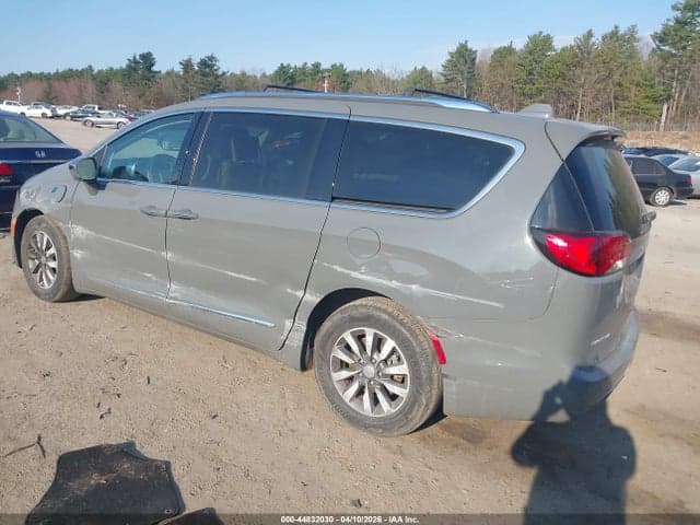2020 CHRYSLER PACIFICA HYBRID LIMITED 3