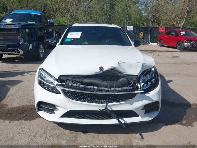 2019 MERCEDES-BENZ C 300 13