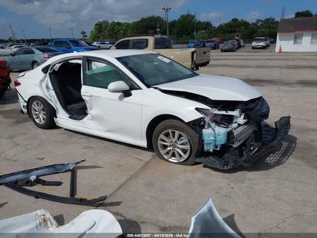 2025 TOYOTA CAMRY LE 1