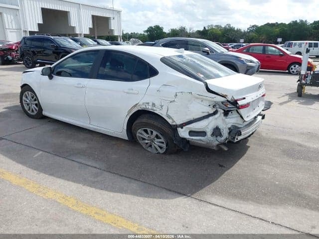 2025 TOYOTA CAMRY LE 3