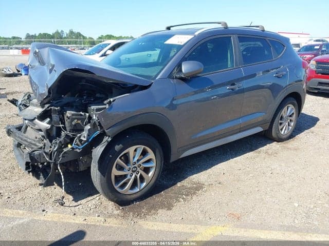 2017 HYUNDAI TUCSON SE 2