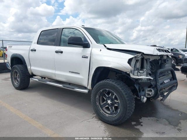 2016 TOYOTA TUNDRA SR5