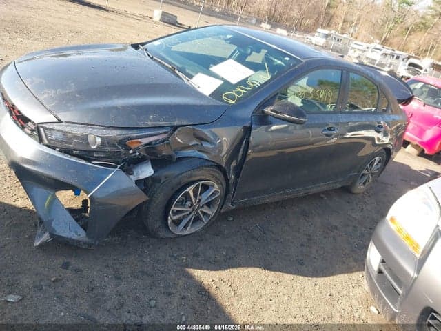 2023 KIA FORTE GT-LINE 2