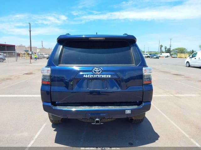 2024 TOYOTA 4RUNNER SR5 16