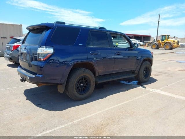 2024 TOYOTA 4RUNNER SR5 4