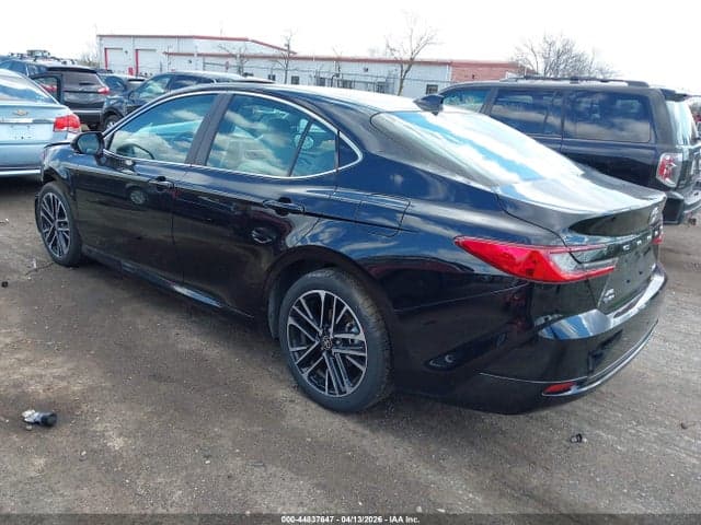 2026 TOYOTA CAMRY XLE 3