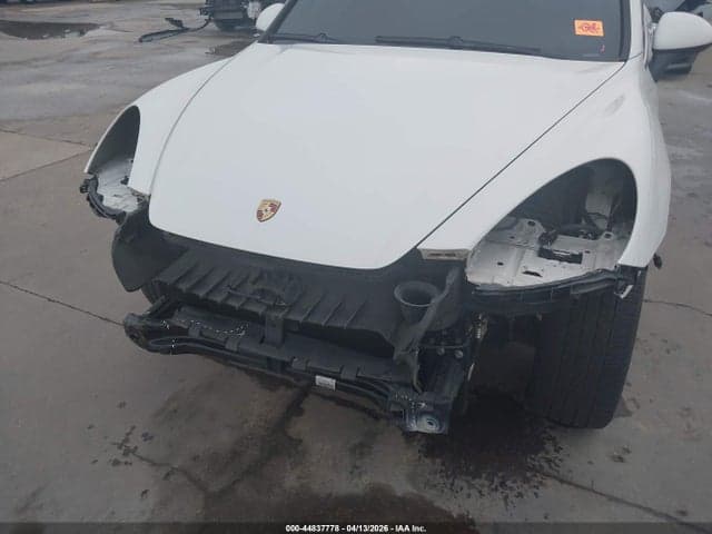 2012 PORSCHE CAYENNE 6