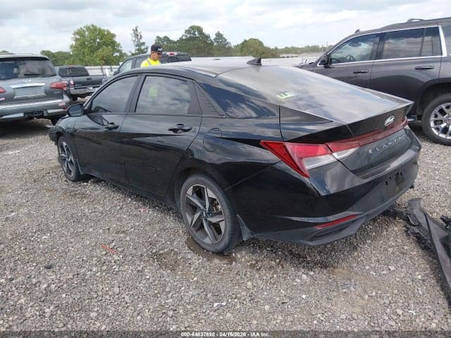 2023 HYUNDAI ELANTRA SEL 3
