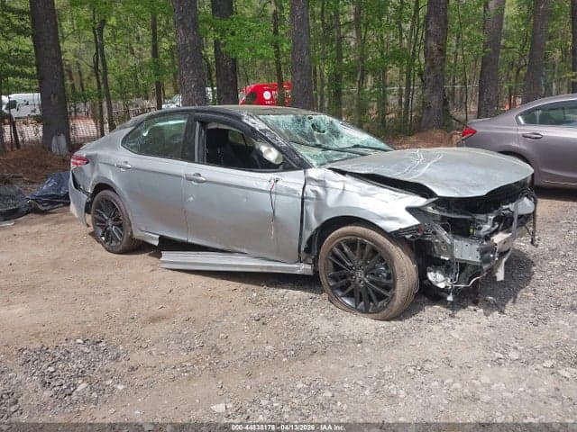 2020 TOYOTA CAMRY XSE - 1