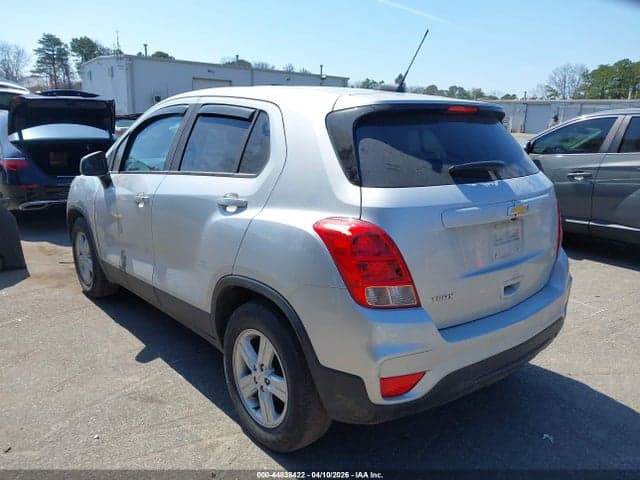 2020 CHEVROLET TRAX FWD LS 3