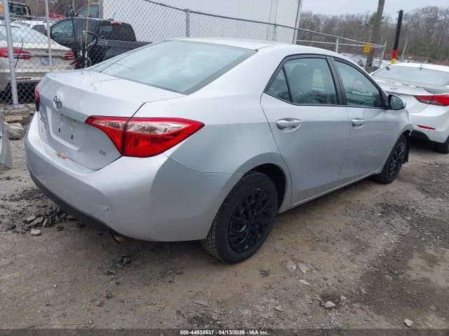 2017 TOYOTA COROLLA LE 4