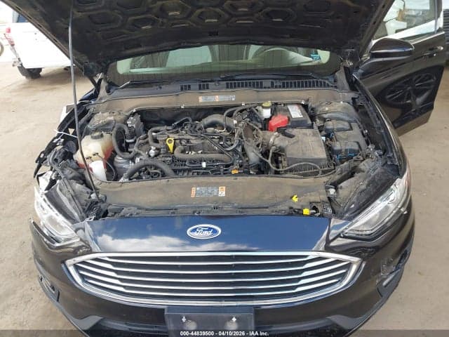 2019 FORD FUSION SE 10