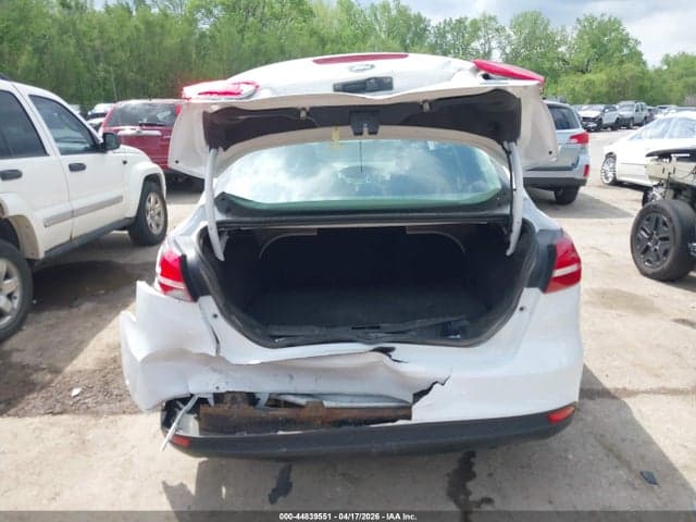 2018 FORD FOCUS SE 16