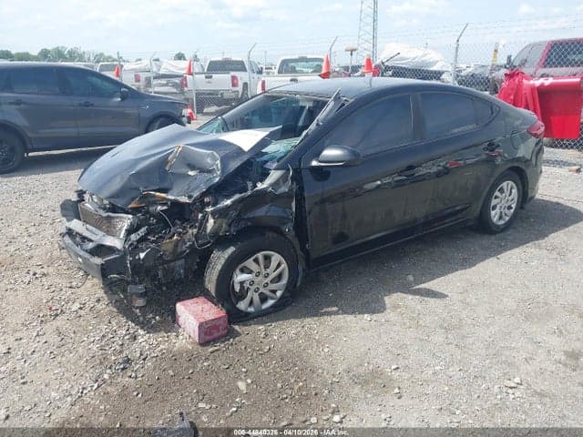 2017 HYUNDAI ELANTRA SE 2
