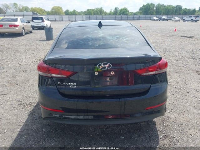 2017 HYUNDAI ELANTRA SE 16