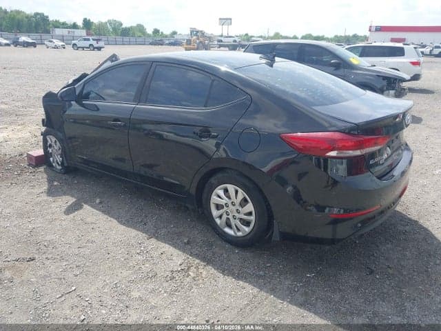 2017 HYUNDAI ELANTRA SE 3
