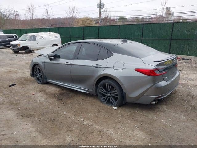 2025 TOYOTA CAMRY XSE 3