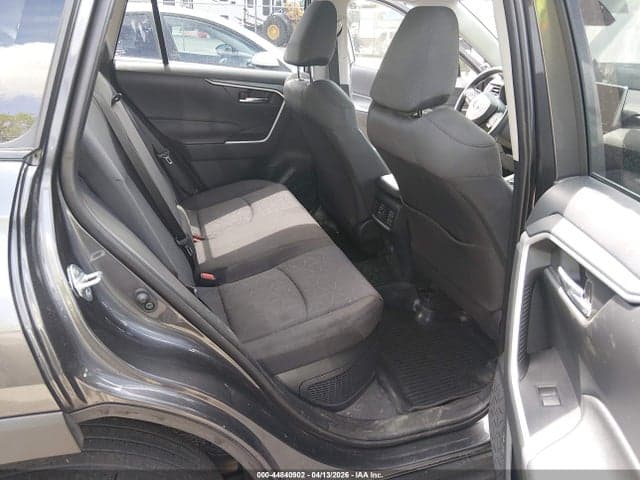 2025 TOYOTA RAV4 HYBRID XLE 8