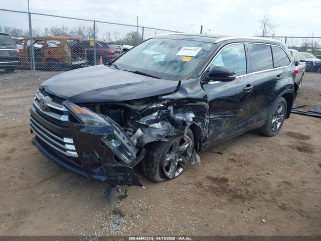 2019 TOYOTA HIGHLANDER LIMITED PLATINUM 2