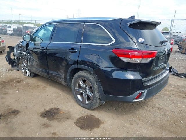 2019 TOYOTA HIGHLANDER LIMITED PLATINUM 3