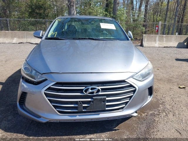 2017 HYUNDAI ELANTRA SE 11