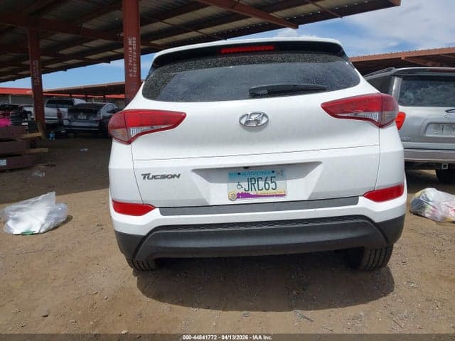 2017 HYUNDAI TUCSON SE 16