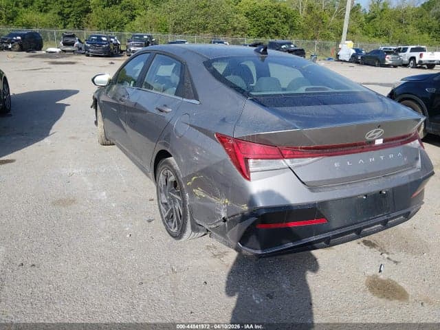 2024 HYUNDAI ELANTRA SEL 3