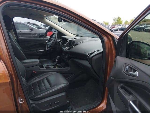 2017 FORD ESCAPE TITANIUM 5