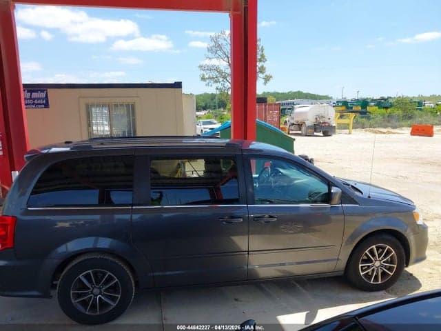 2017 DODGE GRAND CARAVAN SXT 14