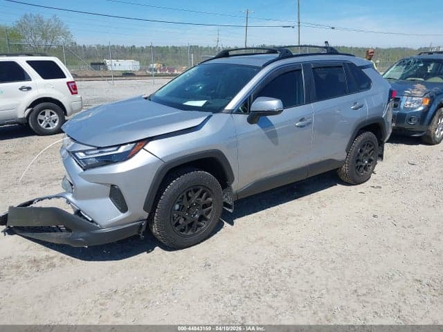 2025 TOYOTA RAV4 XLE 2
