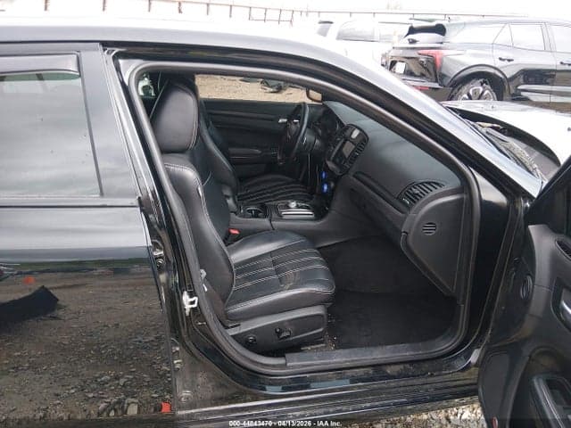 2016 CHRYSLER 300 S 5