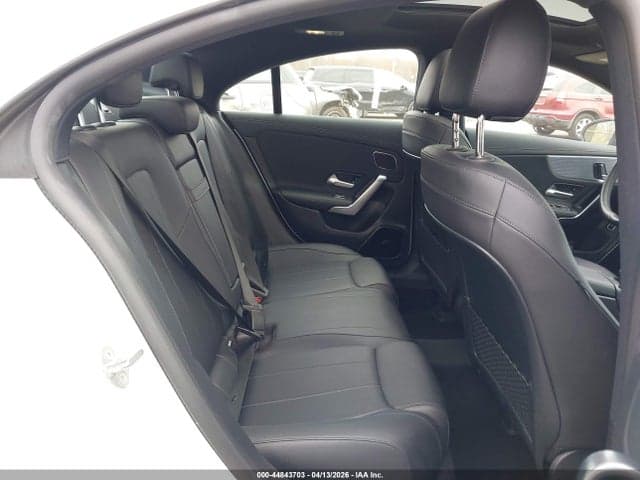 2021 MERCEDES-BENZ CLA 250 4MATIC 8