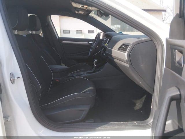 2024 VOLKSWAGEN JETTA 1.5T SPORT 5