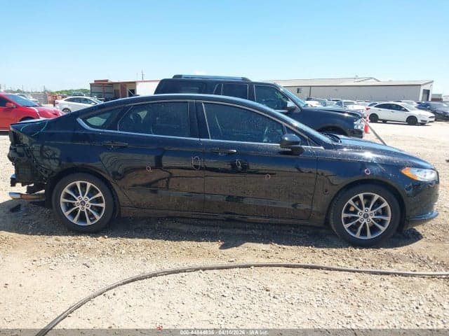 2017 FORD FUSION SE 14