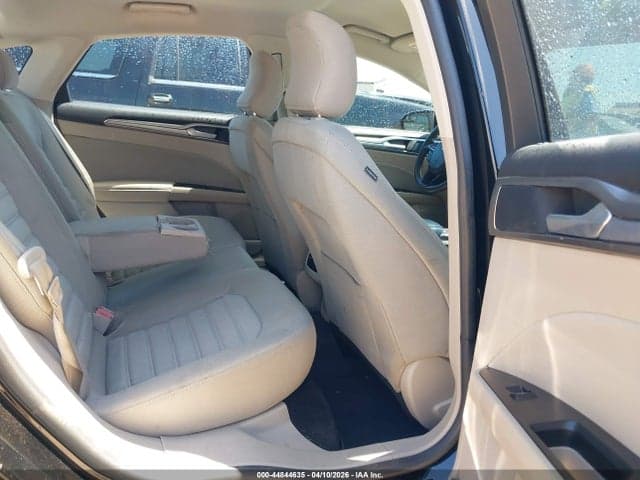 2017 FORD FUSION SE 8
