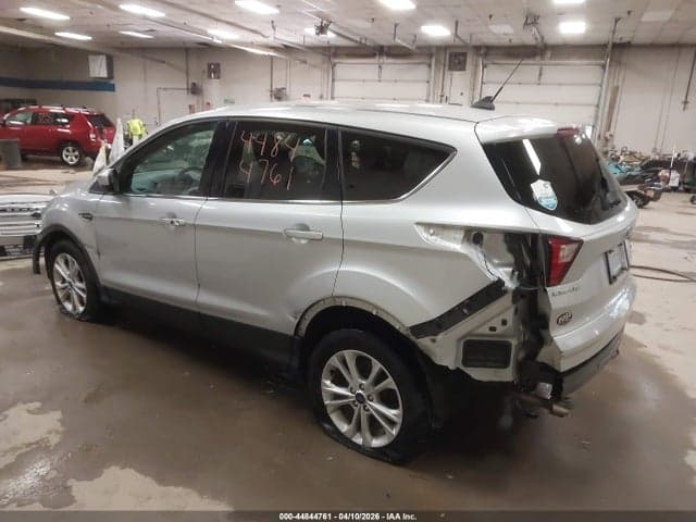 2019 FORD ESCAPE SE 3