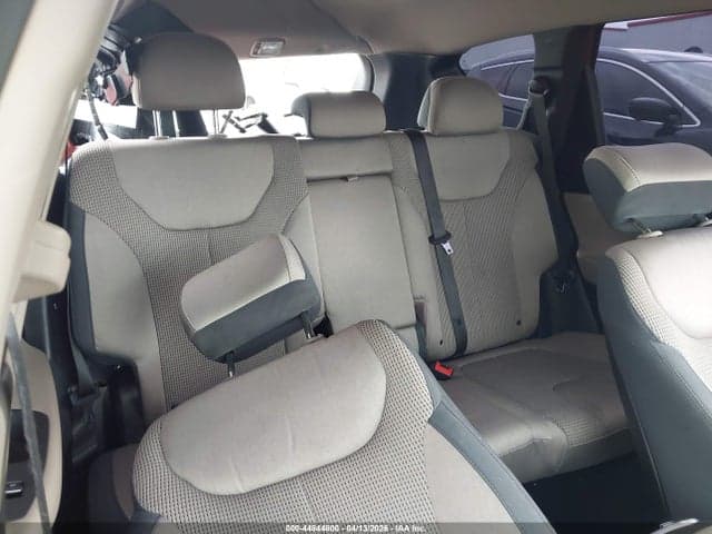 2020 HYUNDAI SANTA FE SEL 8