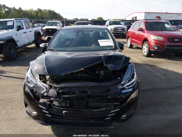 2024 NISSAN VERSA 1.6 S 12