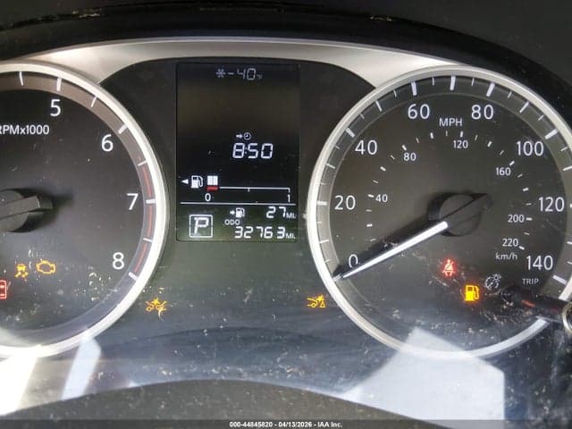 2024 NISSAN VERSA 1.6 S 15