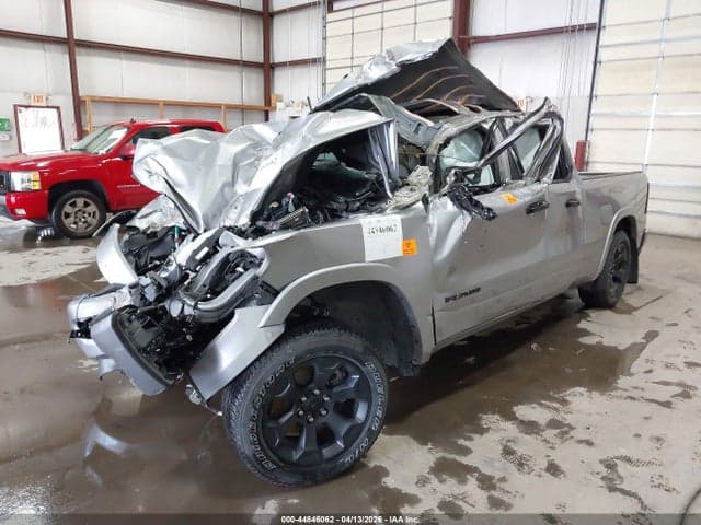 2025 RAM 1500 BIG HORN 4X4 6'4 BOX 2