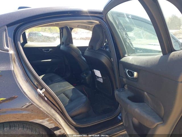 2024 VOLVO S60 B5 PLUS DARK THEME 8