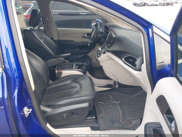 2019 CHRYSLER PACIFICA TOURING L 5