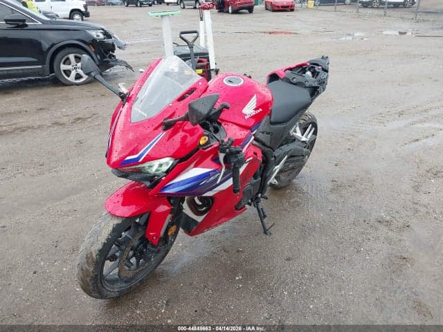 2025 HONDA CBR500 RA 2
